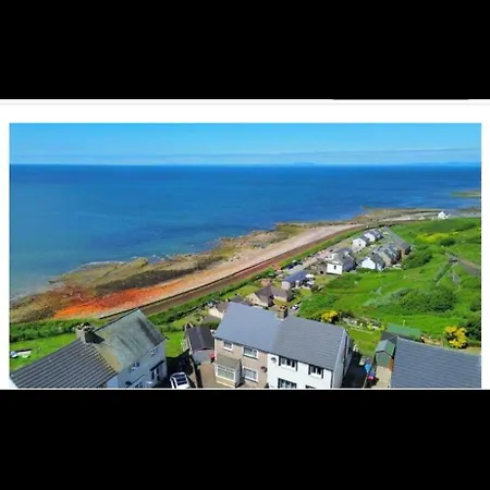 Beach Villa Апартаменты Parton (Cumbria)